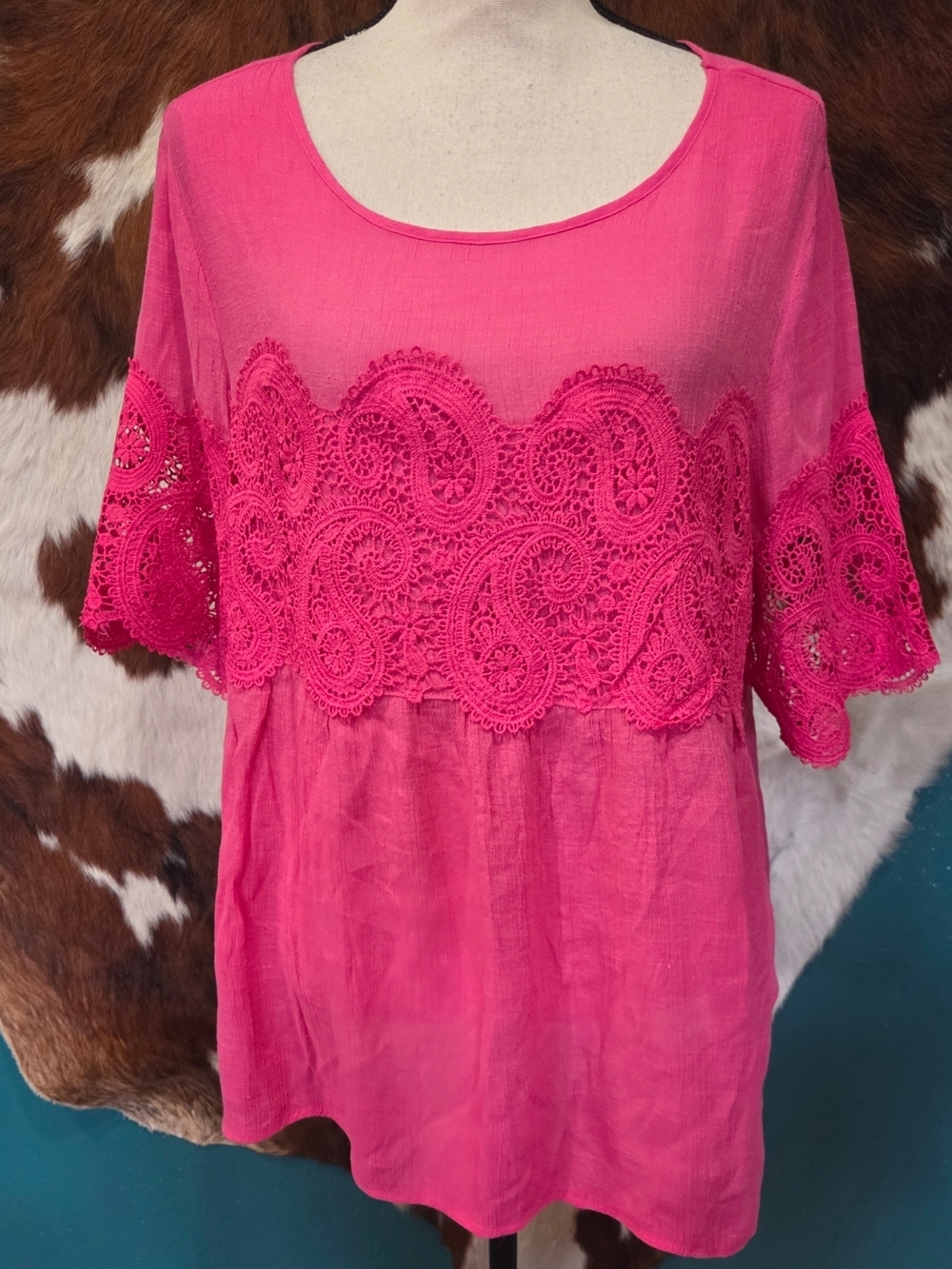 Valerie Stevens Fuchsia Crochet-Trim Scoop Neck Top